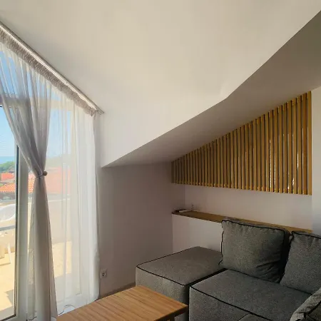 Apolonia Apartman